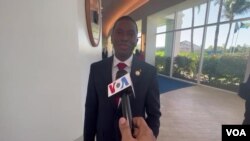 Premye Minis La Grenad, Dickon Mitchell nan rankont o some lide CARICOM yo nan Nassau, Bahamas, Vandredi 17 Fevriye, 2023. 