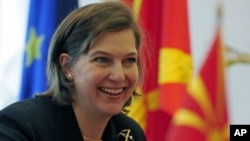 Phát ngôn nhân Bộ Ngoại giao Mỹ Victoria Nuland