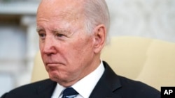 Đội ngũ pháp lý của Tổng thống Biden tuần này thừa nhận họ tìm thấy các tài liệu mật liên quan đến thời gian ông làm phó tổng thống trong chính quyền Obama tại nhà riêng ở bang Delaware, bao gồm một số tài liệu trong nhà để xe của ông.