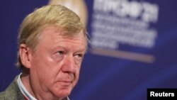 Foto Achiv: Anatoly Chubais, reprezantan espesyal Prezidan Ris la pou relasyon ak oganizasyon entenasyonal yo. 