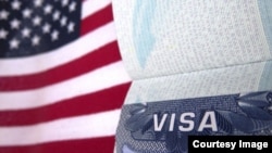 Một số hạng mục visa định cư Mỹ bị tạm dừng trên toàn cầu, ảnh hưởng đến người Việt