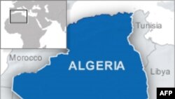 Đánh bom tự sát vào đồn cảnh sát Algeria