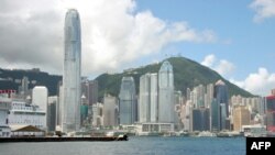 Hong Kong ngưng chương trình nhập cư cho người mua bất động sản