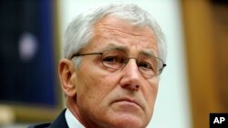 Bộ trưởng Quốc phòng Hoa Kỳ Chuck Hagel trước buổi điều trần tại trụ sở Quốc Hội, 11/6/14