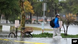 Siêu bão Sandy tiến vào miền đông Hoa Kỳ