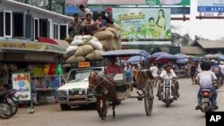 Hệ thống giao thông mới được cho là sẽ giúp cho hàng hóa được vận chuyển một cách tiện lợi hơn giữa các vùng nghèo khó và bị cô lập, nâng cao thu nhập của nông dân, và tạo thêm công ăn việc làm.