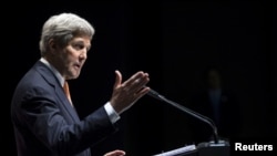 Bộ trưởng Ngoại giao Hoa Kỳ John Kerry phát biểu tại cuộc họp báo ở Lausanne, Thụy Sĩ, 21/3/2015.