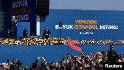 Cumhurbaşkanı Erdoğan yerel seçimlere bir hafta kala İstanbul'da miting düzenledi.