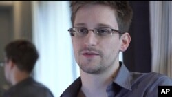 Cựu nhân viên cơ quan NSA của Mỹ Edward Snowden