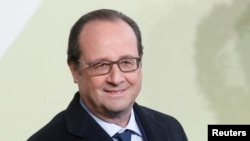 Tổng thống Pháp Francois Hollande gọi những giờ phút chót này là "một thời điểm quyết định."