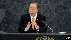 Tổng thư ký Liên hiệp quốc Ban Ki-moon phát biểu trong cuộc họp Đại hội đồng Liên hiệp quốc, 24/9/13