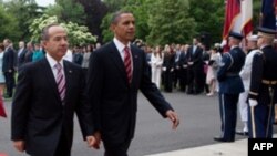 Tổng thống Hoa Kỳ Barack Obama và Tổng thống Mexico Felipe Calderon