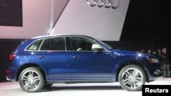 Chiếc xe thuộc dòng Audi SQ5.