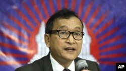 Thủ lãnh đối lập lưu vong Campuchia Sam Rainsy