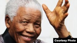 Cựu Tổng thống Nam Phi Nelson Mandela