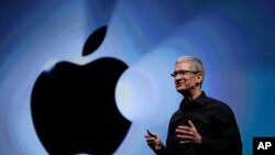 Người đứng đầu Apple Tim Cook dự trù sẽ ra điều trần trước Ủy ban Thượng viện ngày hôm nay.