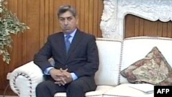 Tướng Ahmad Shuja Pasha thuộc Cơ quan Tình báo Liên vụ Pakistan ISI