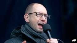 Ông Arseniy Yatsenyuk