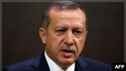 Thủ tướng Erdogan nói giới lãnh đạo Syria chỉ có thể cầm quyền bằng xe tăng và đại bác cho đến một ngày nào đó thì cũng phải rút lui