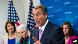 Chủ tịch Hạ viện John Boehner và các thành viên đảng Cộng hòa yêu cầu Quốc hội và thành viên đảng Dân chủ trong Quốc hội thương thảo về cách mở cửa lại các cơ quan chính phủ, 4/10/13