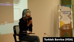 Doç. Dr. Esra Şahin Burat