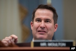 Demokrat Kongre üyesi Seth Moulton