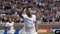 Tiền đạo Clint Dempsey của đội tuyển Mỹ 