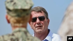 Bộ trưởng Quốc phòng Mỹ Ashton Carter.