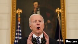 Tổng thống Joe Biden nói chuyện về tình hình tiêm vaccine COVID-19 trên nước Mỹ, tại Tòa Bạch Ốc, ngày 6/4/2021. 