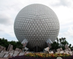 Spaceship Earth tại Disney World. (Hình: Katie Rommel-Esham/Wikimedia/CC BY-SA 3.0 us)