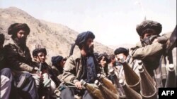 Các chiến binh Taliban gần Kabul