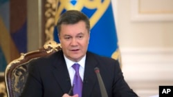 Tổng thống Ukraina Viktor Yanukovych trong một cuộc họp báo ở Kyiv.