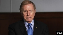 Thẩm phán hồi hưu Úc Michael Kirby nói ông hy vọng Ủy ban Ðiều tra do Liên Hiệp Quốc ủy nhiệm sẽ có thể đi thăm Trung Quốc trong vòng 2 tháng tới
