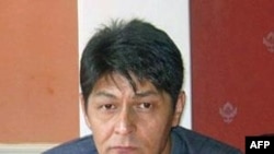 Nhà báo Abdulmalik Bobaev