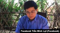 Ông Trần Minh Lợi, chủ trang Facebook “Diệt giặc nội xâm,” bị tuyên án 4 năm 6 tháng tù giam về tội đưa hối lộ.