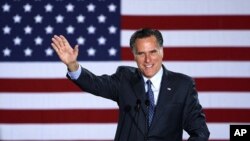 Ông Mitt Romney đang tiến gần hơn tới chỗ được đảng Cộng hòa đề cử làm ứng cử viên Tổng Thống.