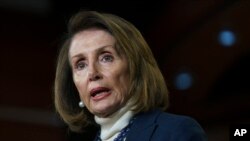 Chủ tịch Hạ viện Hoa Kỳ Nancy Pelosi theo lịch trình lẽ ra đã bay sang Bỉ và từ đó sang Afghanistan để gặp gỡ binh sĩ.