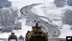 Convoy Nga trên xa lộ Crimea. Hình minh họa.