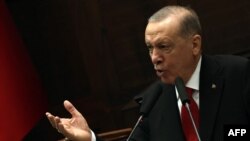 Cumhurbaşkanı Erdoğan, "Gazze'de son asrın en büyük mezalimlerinden birini yapan Netanyahu, adını tarihe şimdiden ‘Gazze kasabı’ olarak yazdırmıştır” dedi.