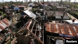 Cảnh tàn phá sau khi bão Hagupit quét qua Đông Samar, ở trung phần Philippines, 8/12/14