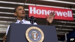 Tổng thống Obama phát biểu tại bang Minnesota về công văn việc làm cho các cựu quân nhân, ngày 1 tháng 6, 2012