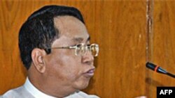 Bộ trưởng Thông tin Miến Ðiện Kyaw Hsan