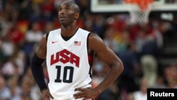 Cựu ngôi sao bóng rổ người Mỹ Kobe Bryant.