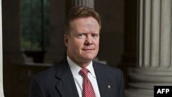 Thượng nghị sĩ Jim Webb