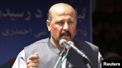 Hashmat Karzai, người anh em họ của Tổng Thống Afghanistan, phát biểu trong một cuộc họp báo tại Kandahar, ngày 28/3/2014.