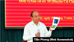 Ông Nguyễn Xuân Phúc nói: "...nếu dân chủ tào lao, không có kỷ cương phép nước thì đất nước sẽ loạn."