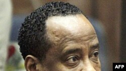 Bác sĩ Conrad Murray