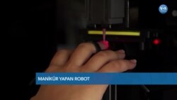 Manikür Yapan Robot