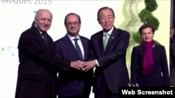 Tổng thư ký Liên Hiệp Quốc Ban Ki-moon và hơn 60 tổng thống và thủ tướng, cũng như hàng chục quan chức cấp cao khác đến từ hơn 130 quốc gia sẽ tập trung tại New York để ký hiệp ước biến đổi khí hậu.