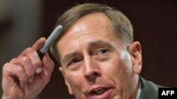 Tướng David Petraeus